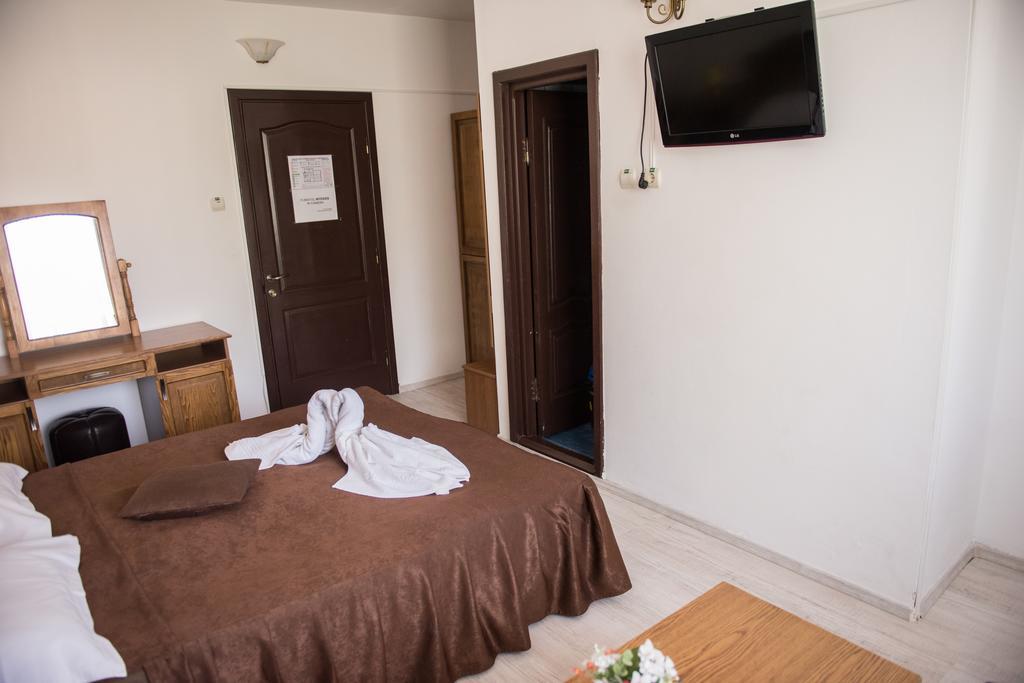Hotel Dynes Eforie Nord Exterior photo
